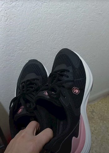 Kadın Siyah Yılan Desenli Platform Spor Ayakkabı - Görsel 2