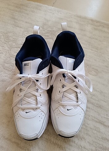 43 Beden Nike Deffyallday spor ayakkabı