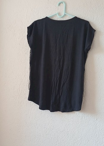 Siyah Dantel Detaylı Tişört - Görsel 4