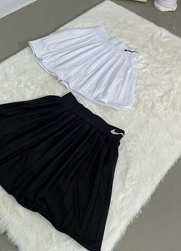 xs Beden siyah Renk Pileli İçi Şortlu Tenis Eteği 