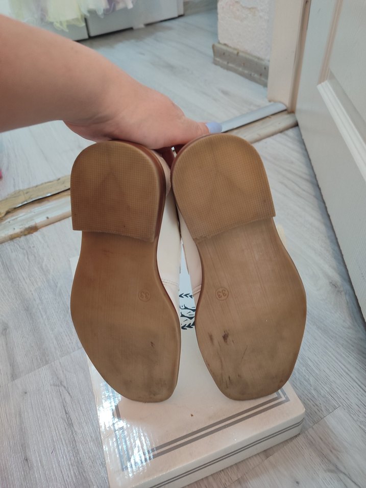 Beyaz Parlak Tokalı Erkek Çocuk Ayakkabısı - Görsel 5