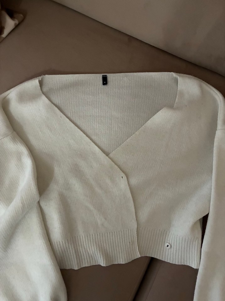 V Yaka Beyaz Kadın Triko hırka - Görsel 2