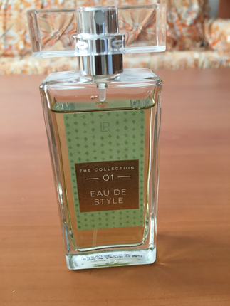 LR The Collection 01 EAU de STYLE