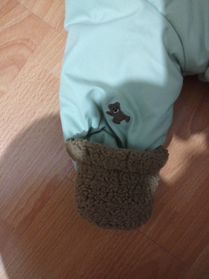 Kapüşonlu Bebek Astronot Mont.Ayı Desenli. 1 yada 2 kez giyildi. - Görsel 3