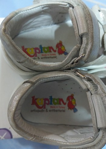 Kız Bebek Gri İlk Adım Ayakkabısı. 3 hafta gıyıldı. - Görsel 2