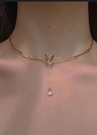 Kelebek Choker Kolye