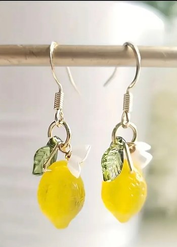 Accessorize Sarı Boncuklu Limon Figürlü Midi Küpe