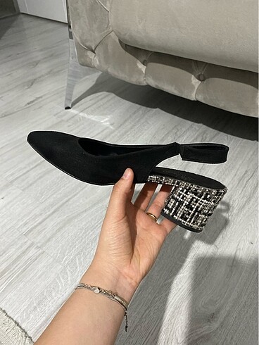 38 Beden siyah Renk siyah topuklu ayakkabı
