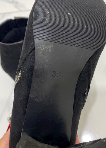 Siyah Süet Fermuarlı Topuklu Kadın Bot - Görsel 8