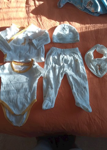 HelloBaby Yenidoğan