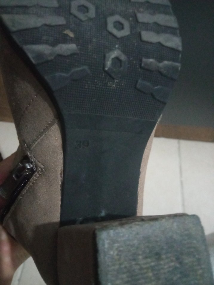 Bej Süet Kadın Bot - Tokalı, Blok Topuklu - Görsel 5