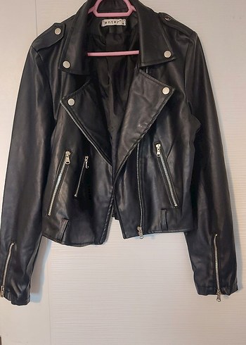 Kadın Siyah Deri Biker Ceket