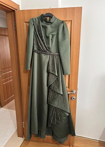 Nakışlı, Uzun Kollu Haki Kadın Abiye Elbise