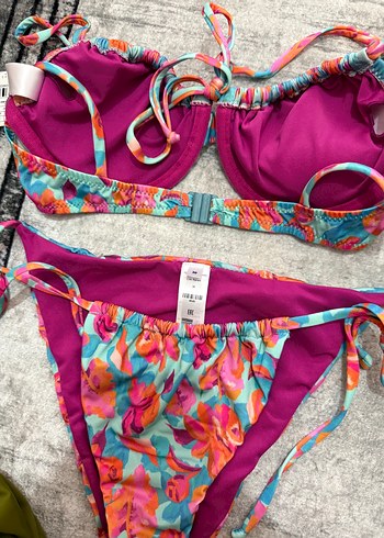 s Beden Bağcıklı, Tie-Dye Desenli Mini Bikini