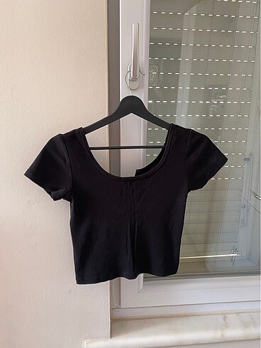 Siyah crop
