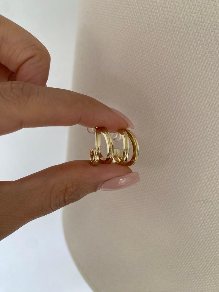 Altın Renk Mini Pileli Küpeler - Görsel 5