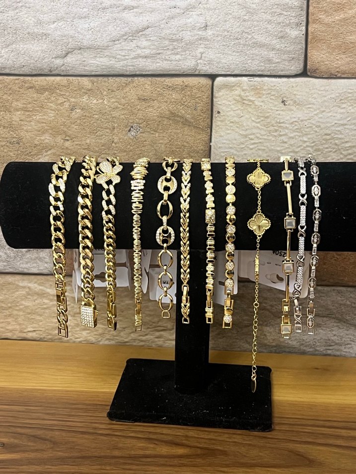 Zincir Detaylı Altın Renk aKadın Bileklik fiyatları değişiyor - Görsel 4