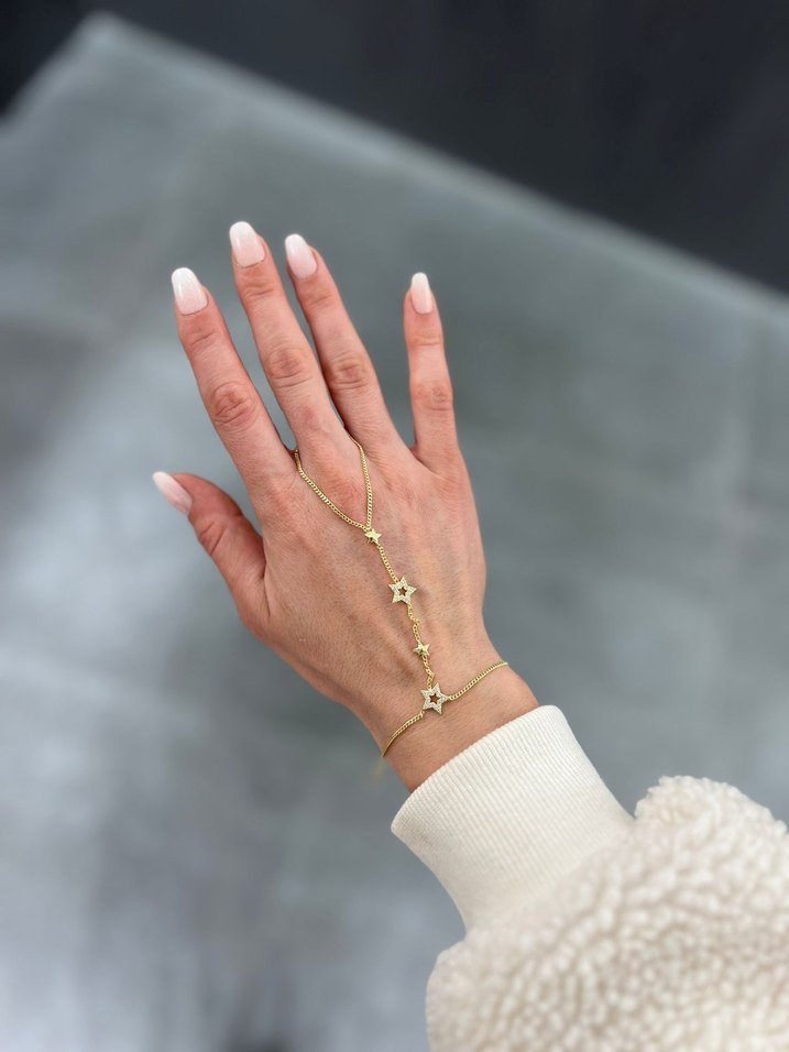 Minimalist Altın Zincir Detaylı Kadın El Zinciri - Görsel 3