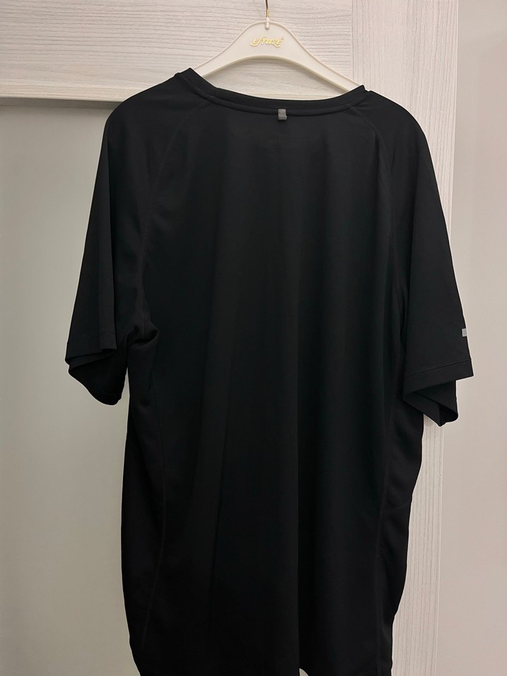 Siyah Erkek Nike Kısa Kollu Tişört - Görsel 3