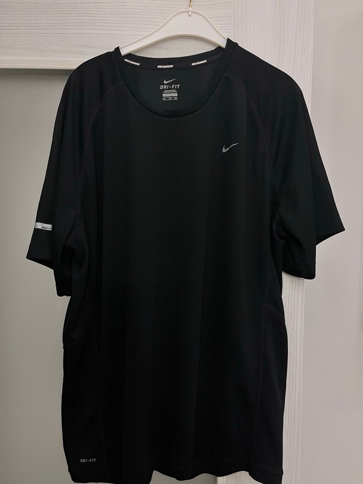 Siyah Erkek Nike Kısa Kollu Tişört - Görsel 2