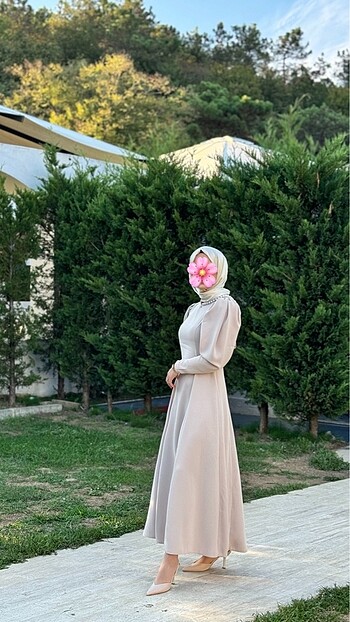Diğer Taş rengi/ bej krep prenses elbise