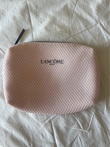 Lancome makyaj çantası