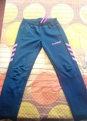 Hummel eşofman