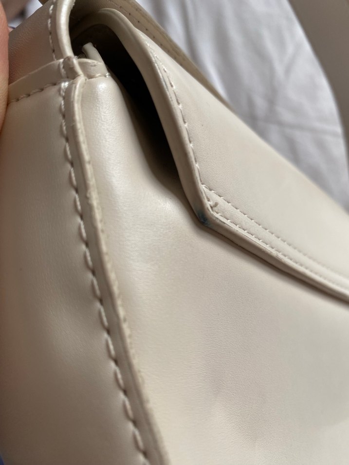 Krem Rengi Çanta - Görsel 4