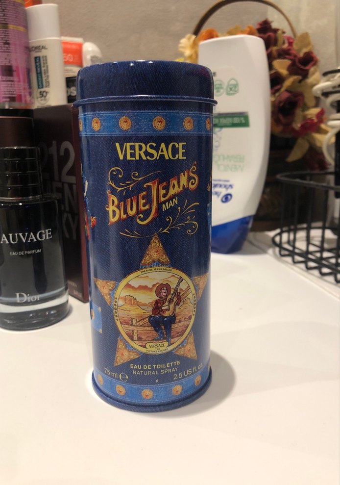 Versace Blue Jeans Erkek Parfümü, Parisian Tarzı, Koyu Mavi - Görsel 2