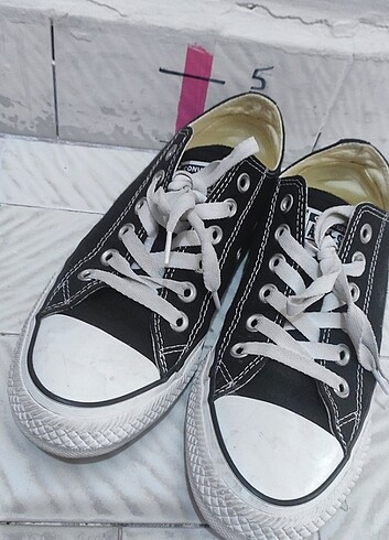 39 Beden siyah Renk Converse ayakkabı 