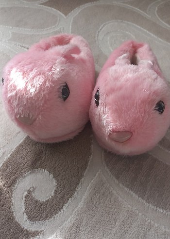 Kızlar için Pembe Peluş Ev Terliği