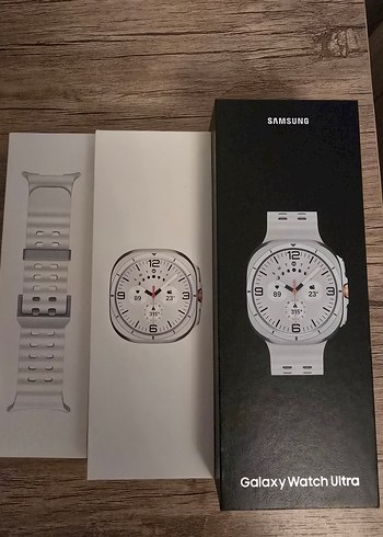 Samsung Galaxy Watch Ultra Beyaz Akıllı Saat