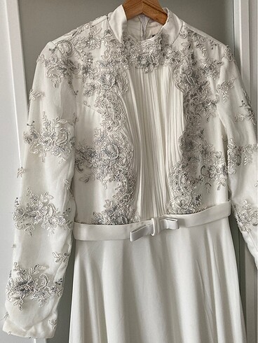 Zara Beyaz tesettür nikah elbisesi gelinlik