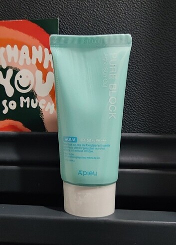 Missha Pure block aqua güneş kremi 