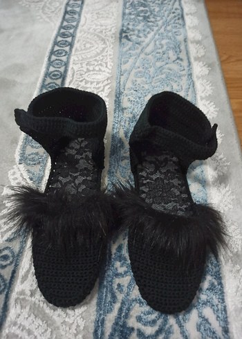 Diğer Siyah Kürklü Nakışlı Kadın Espadril