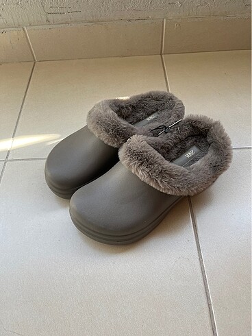 Zara SUNİ KÜRKLÜ SABO TERLİK