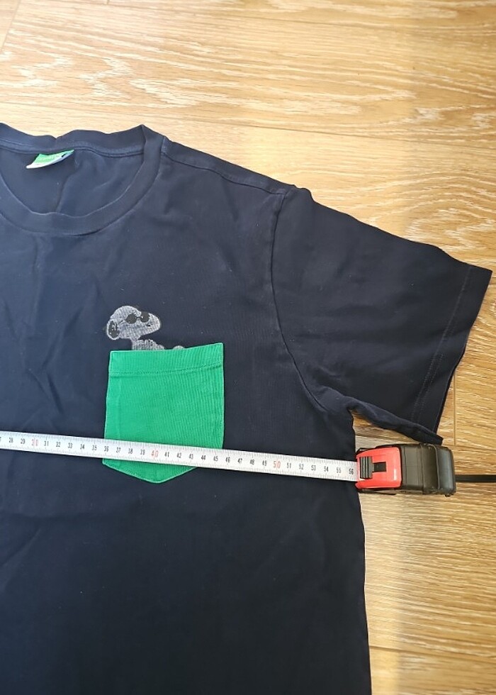 Benetton 2XL oldukça tok kumas  tişört orj  geniş kesim  - Görsel 3