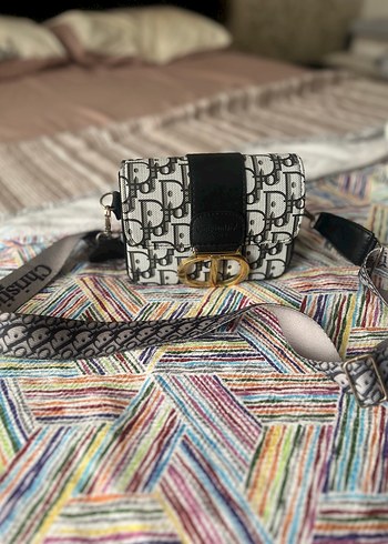 Beden Bohem Çok Renkli Desenli Dior Kol Çantası
