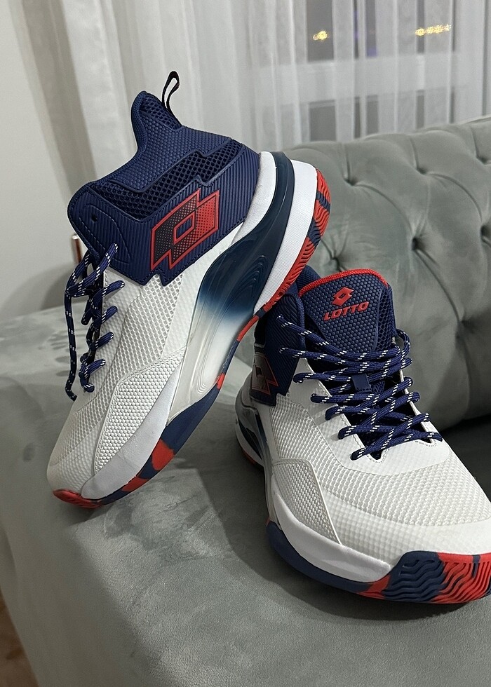 Spor ayakkabı - Görsel 2