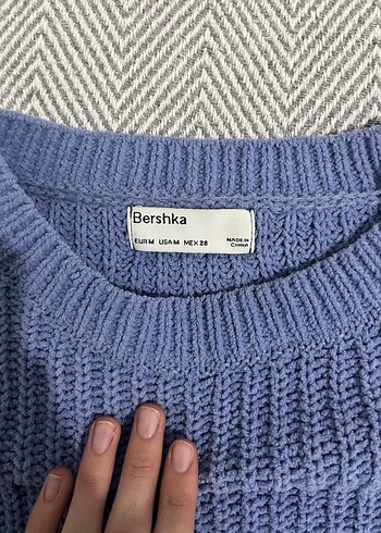 Bershka Nakışlı Mavi Örgü Kadın Kazak
