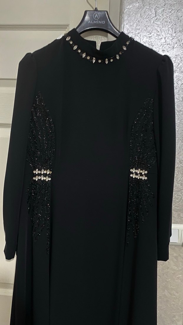 Siyah Uzun Kollu İşlemeli Abiye - Görsel 2