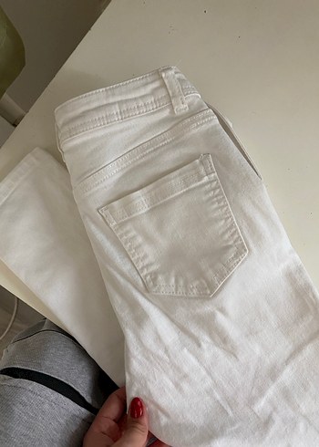 Kadın Beyaz Midi Boy Pamuklu Kot Pantolon - Görsel 5