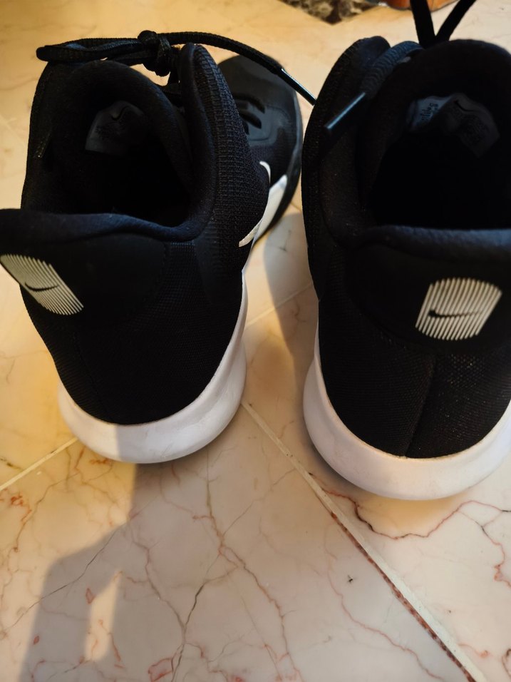 Nike spor ayakkabı - Görsel 3