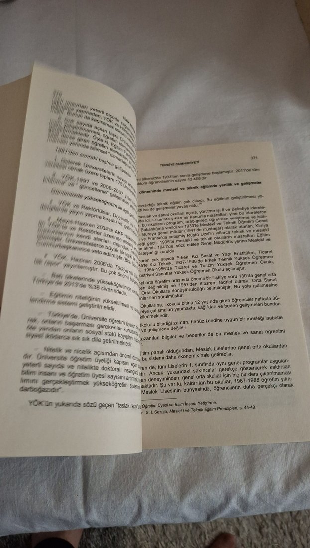 Türk Eğitim Tarihi Kitabı 1000 M.Ö.-2019 M.S. - Görsel 3