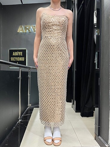 Zara Gold nişan elbisesi abiye