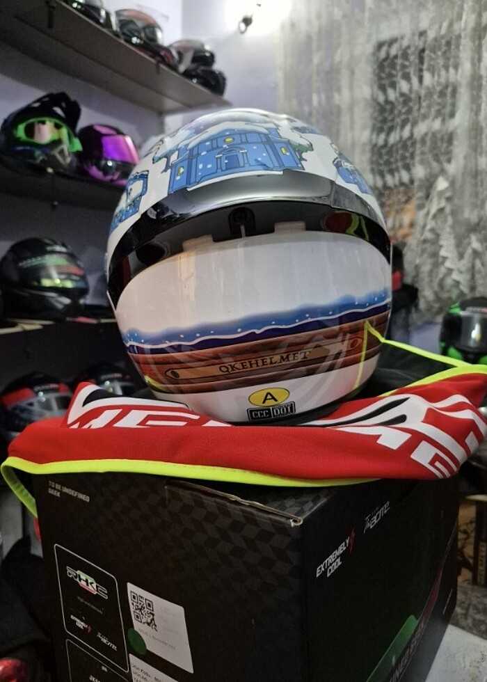 Sıfır etiketli motosiklet kaskı - Görsel 4