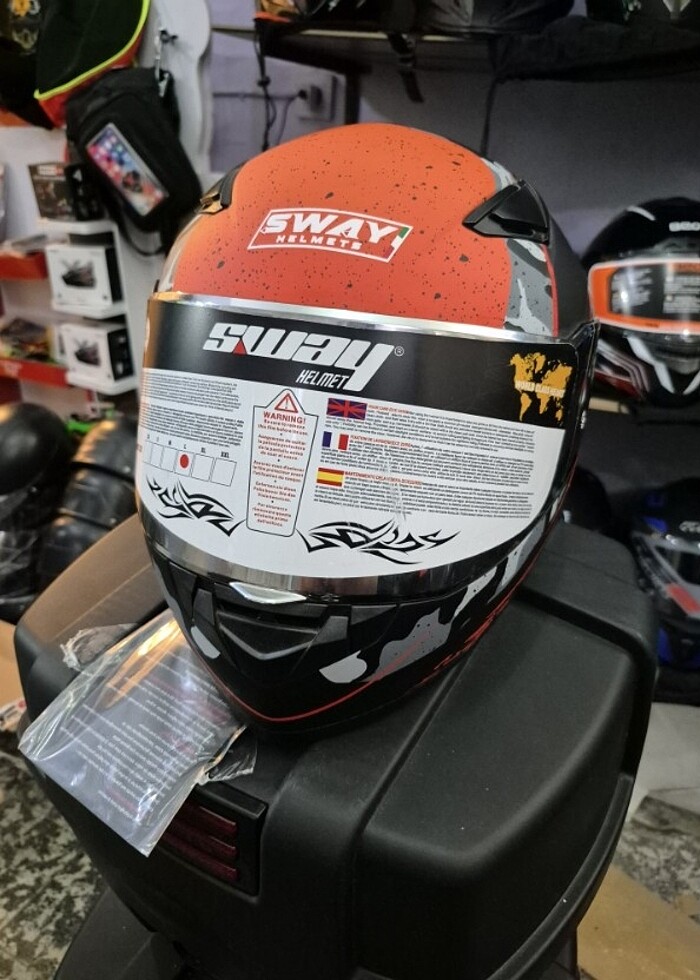 Sıfır sway marka motosiklet kaskı  - Görsel 3