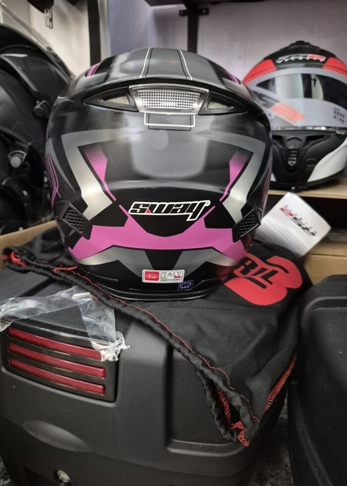 Sıfır sway motosiklet kaskı - Görsel 4