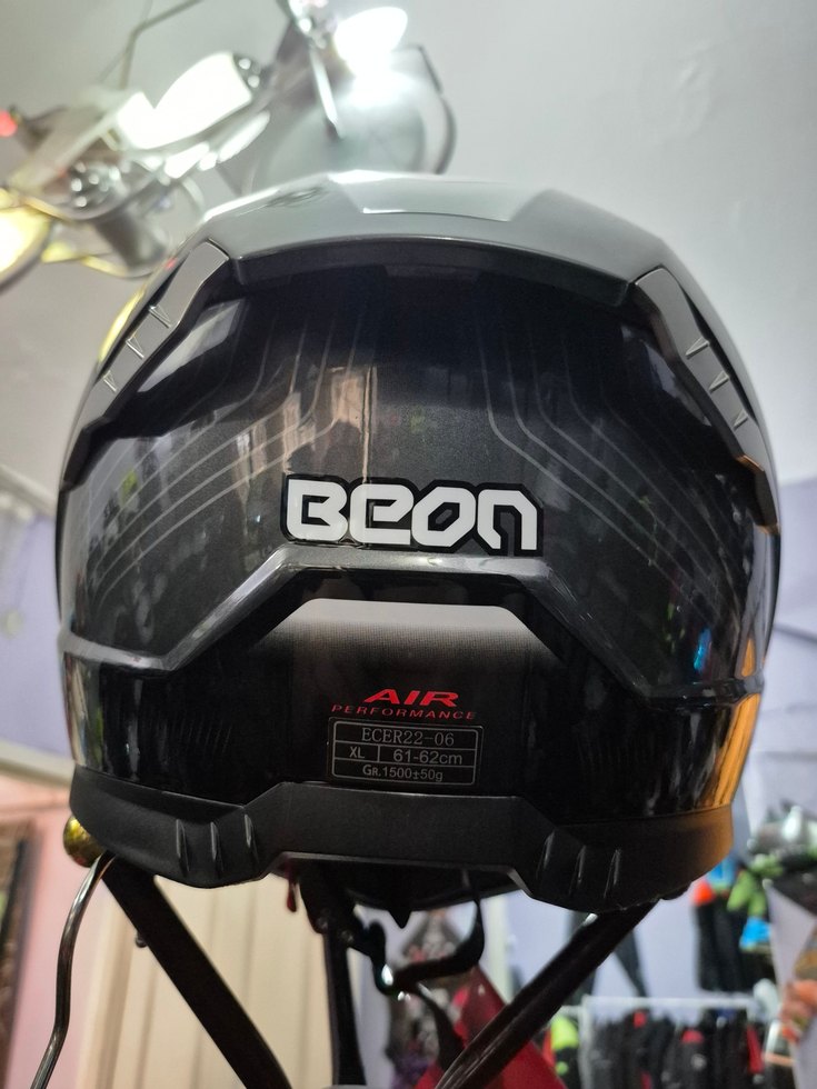 Diger Siyah Desenli Motosiklet Kaskı - Görsel 2