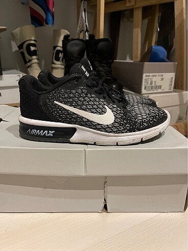 Nike ayakkabı